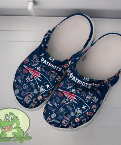 New England Patriots NFL Sport Crocs Clogs Shoes Comfortable For Men Women 2 New England Patriots NFL Sport Crocs Clogs Shoes Comfortable For Men Women Product Photo 3