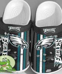 NFL Philadelphia Eagles Football Crocs Shoes Comfortable Clogs For Men Women Product Photo 1