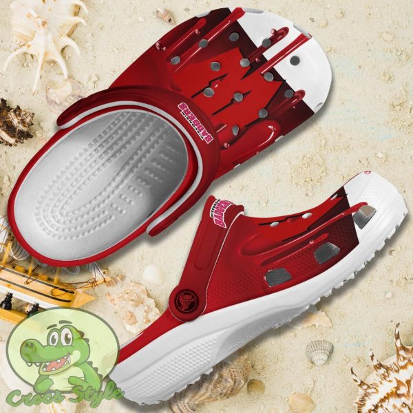 Wisconsin Badgers Crocs New Design Best Choice For Fans